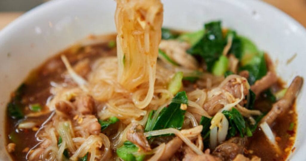 beef-ho-fun-noodles